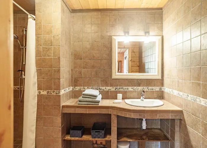 L'herminette Guest house 3*